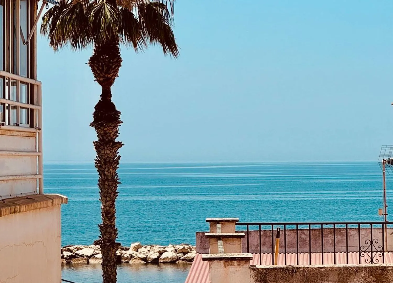 Casa El Periquito - Beach House - Ibiza Vibe - Roof Terrace - Sea View Málaga Hébergement de vacances